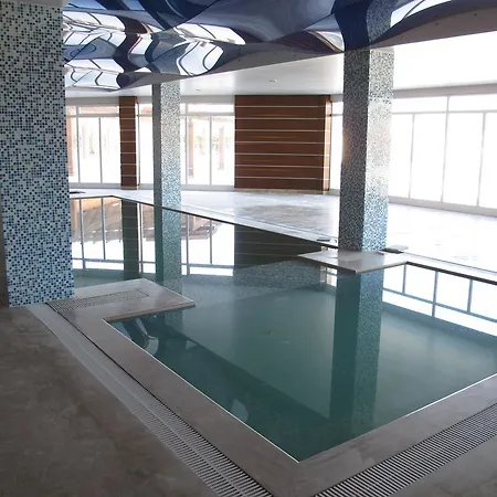 Kusadasi International Golf & *